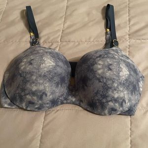 Victoria's Secret Blue and Gray Bra